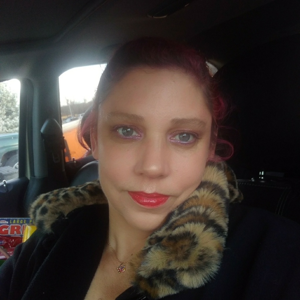 Meet your Posher, Paulina